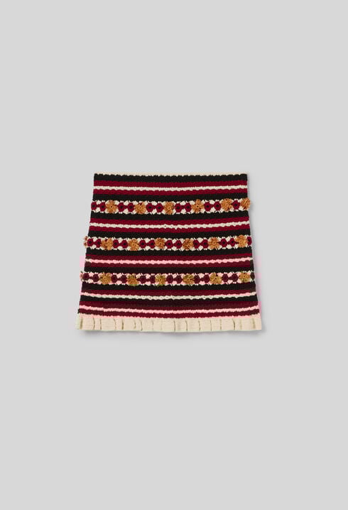 Falda corta de crochet