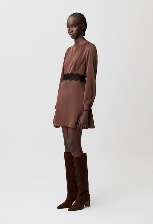 Vestido corto satinado