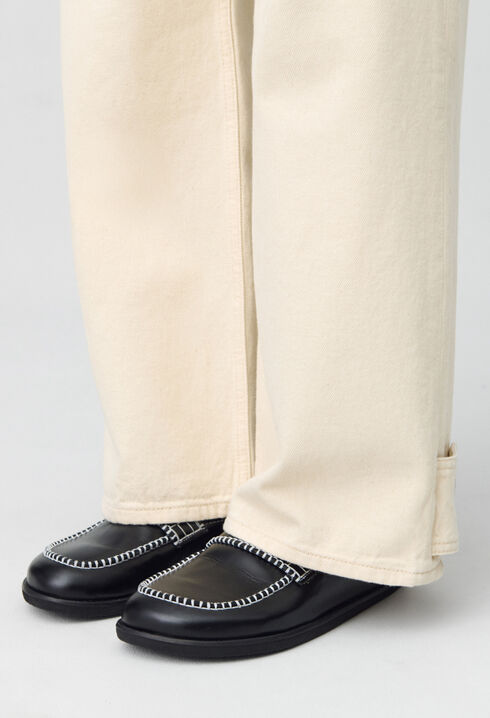 Mules de cuero liso