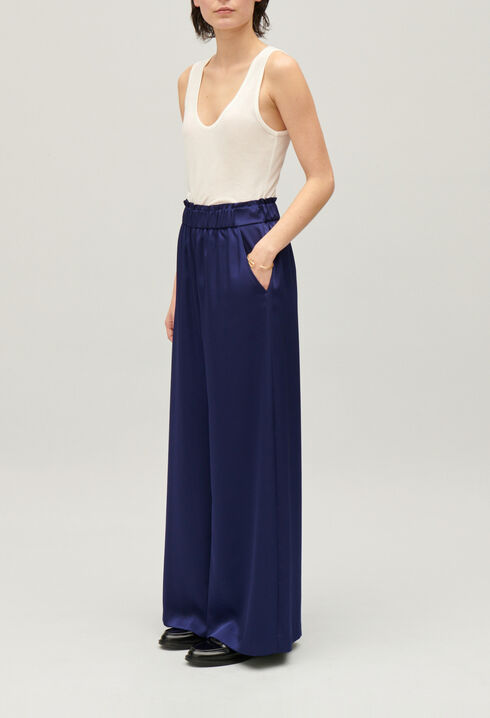 Pantal&oacute;n ancho con cintura fruncida