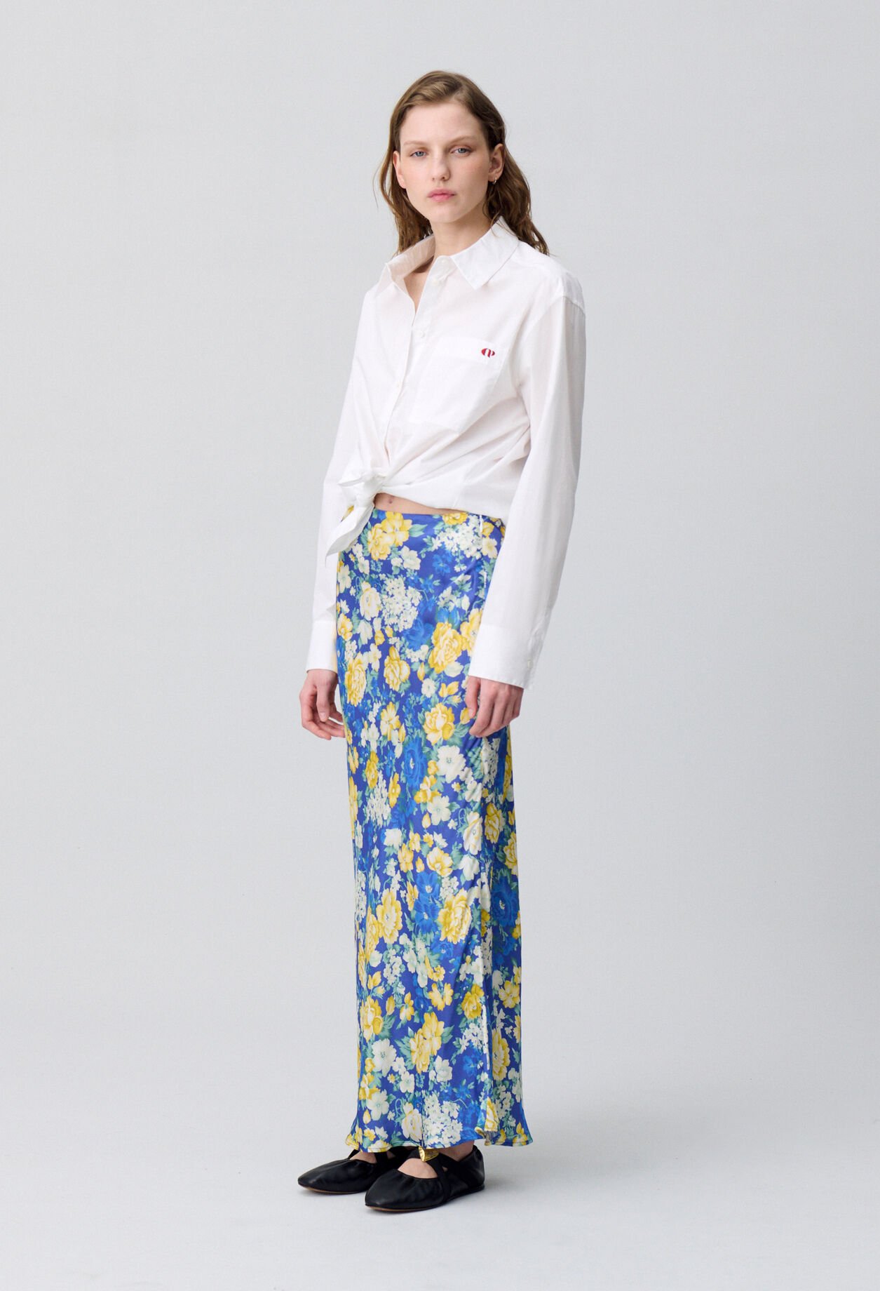 Falda midi de flores