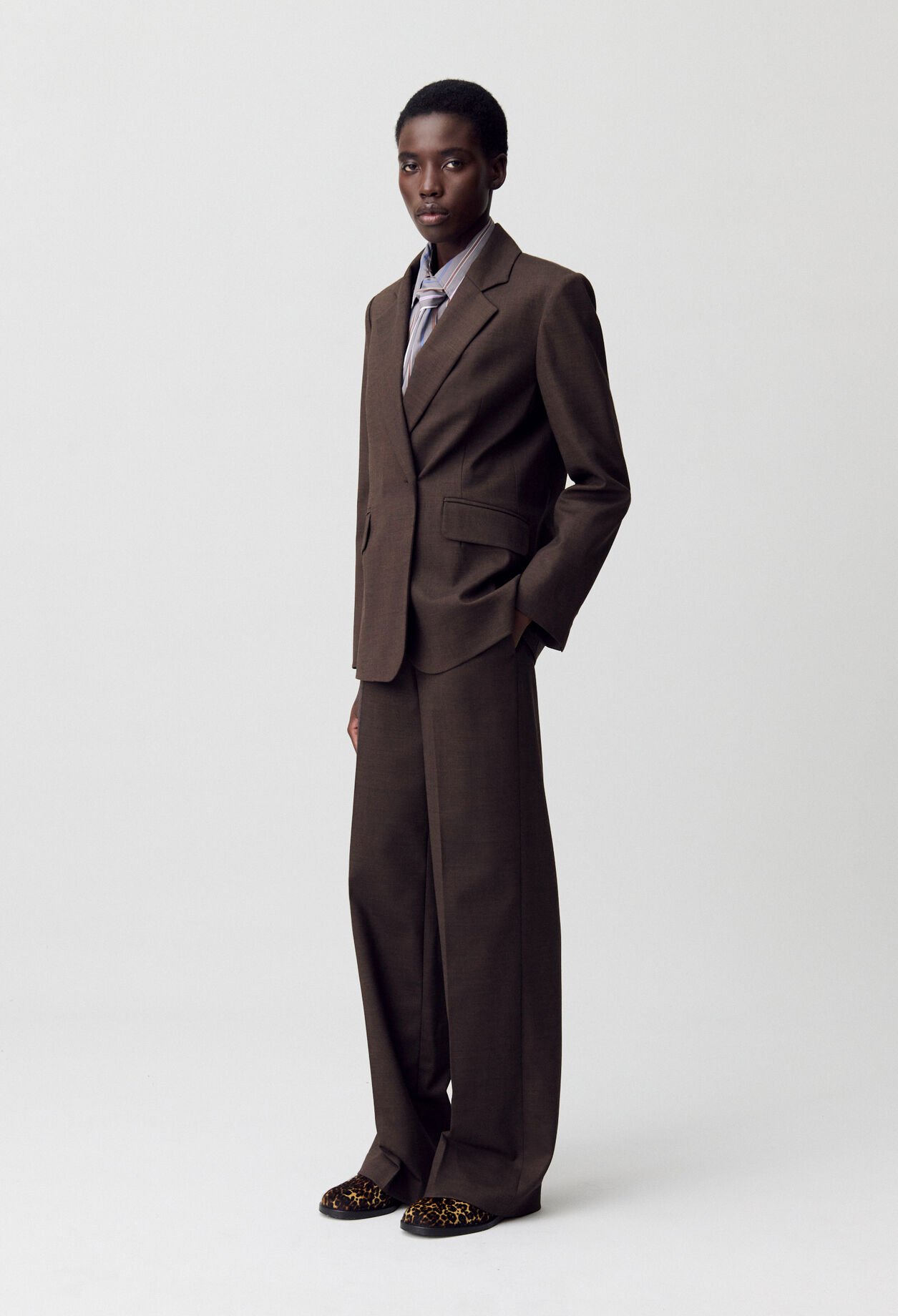 Americana de traje