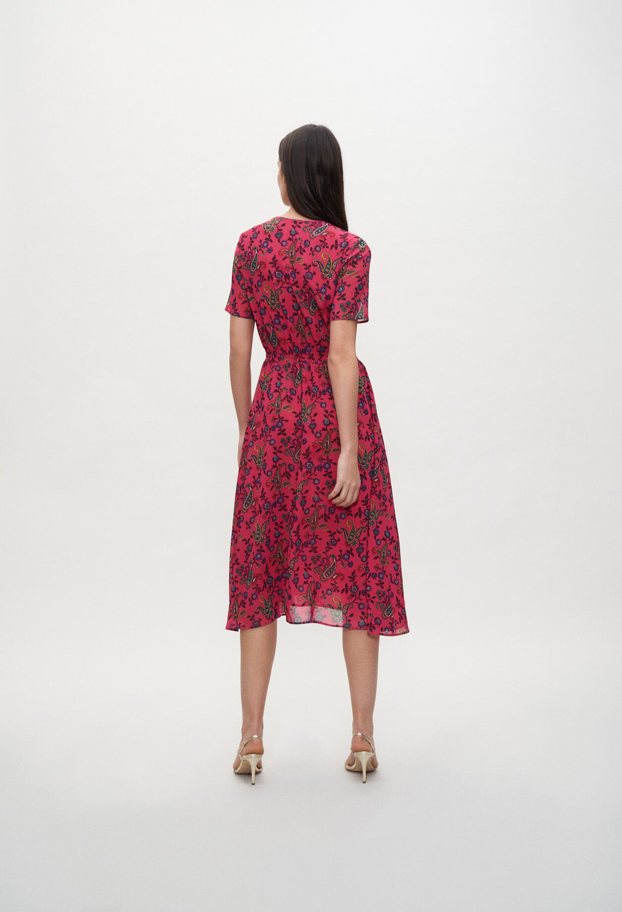 Vestido con motivos de cachemira