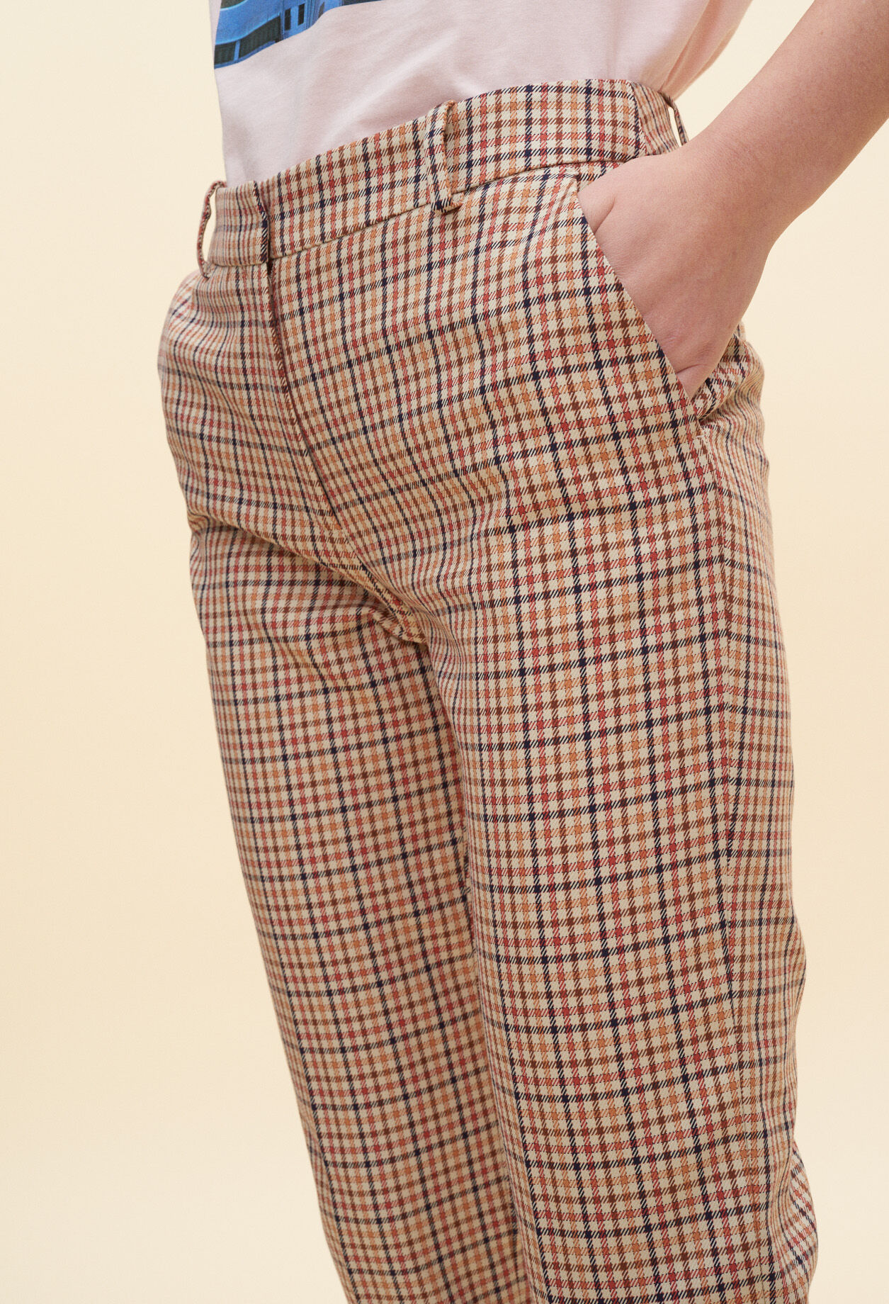 Pantalón recto de cuadros