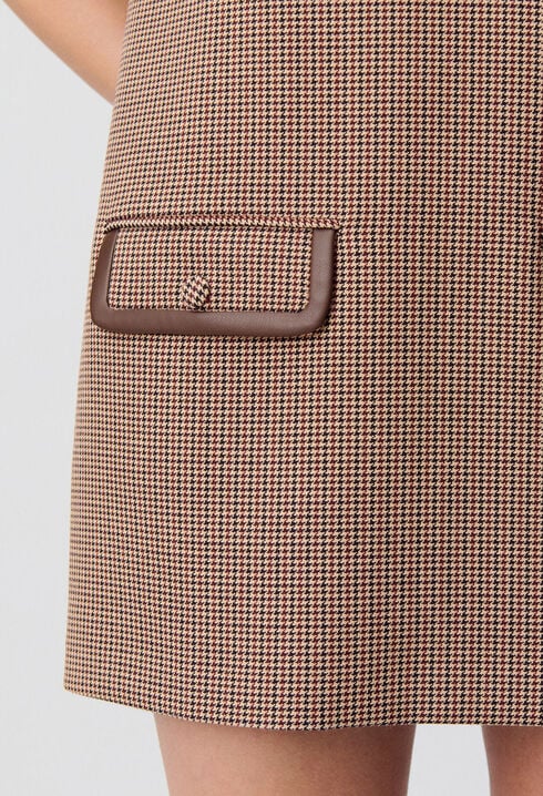 Vestido recto con cuero