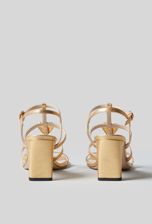 Sandalias de tacón de cuero