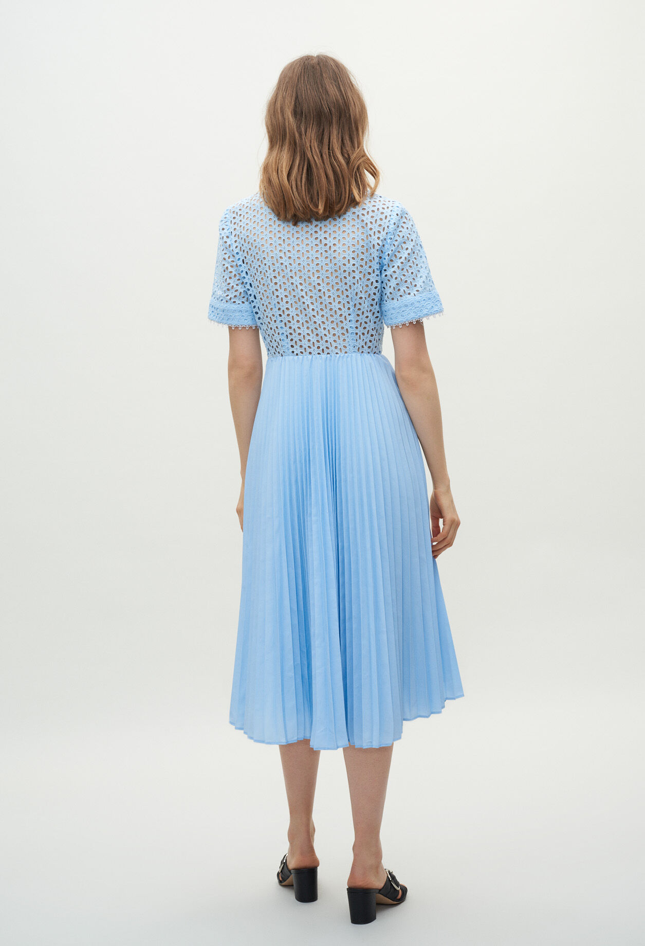 Vestido azul plisado