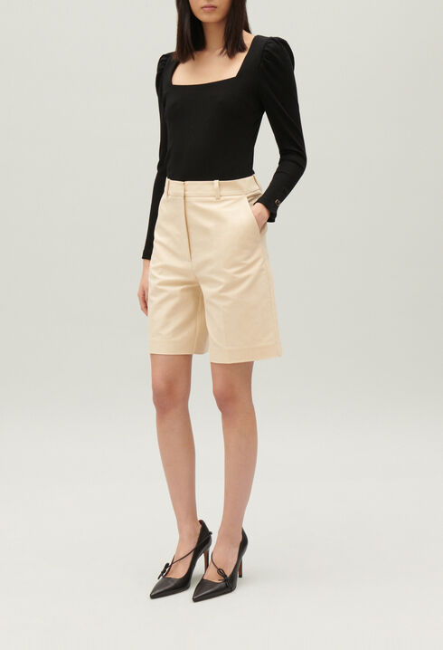 Bermudas algod&oacute;n beige claro