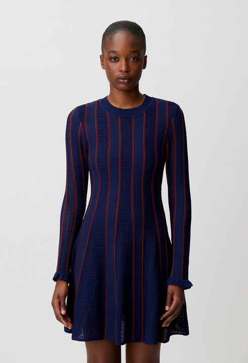 Vestido corto de punto skater