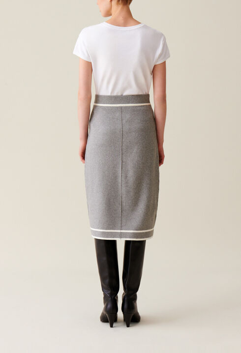 Falda gris de punto midi