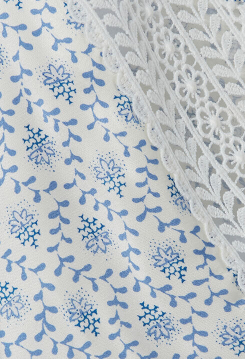 Top satinado estampado de encaje