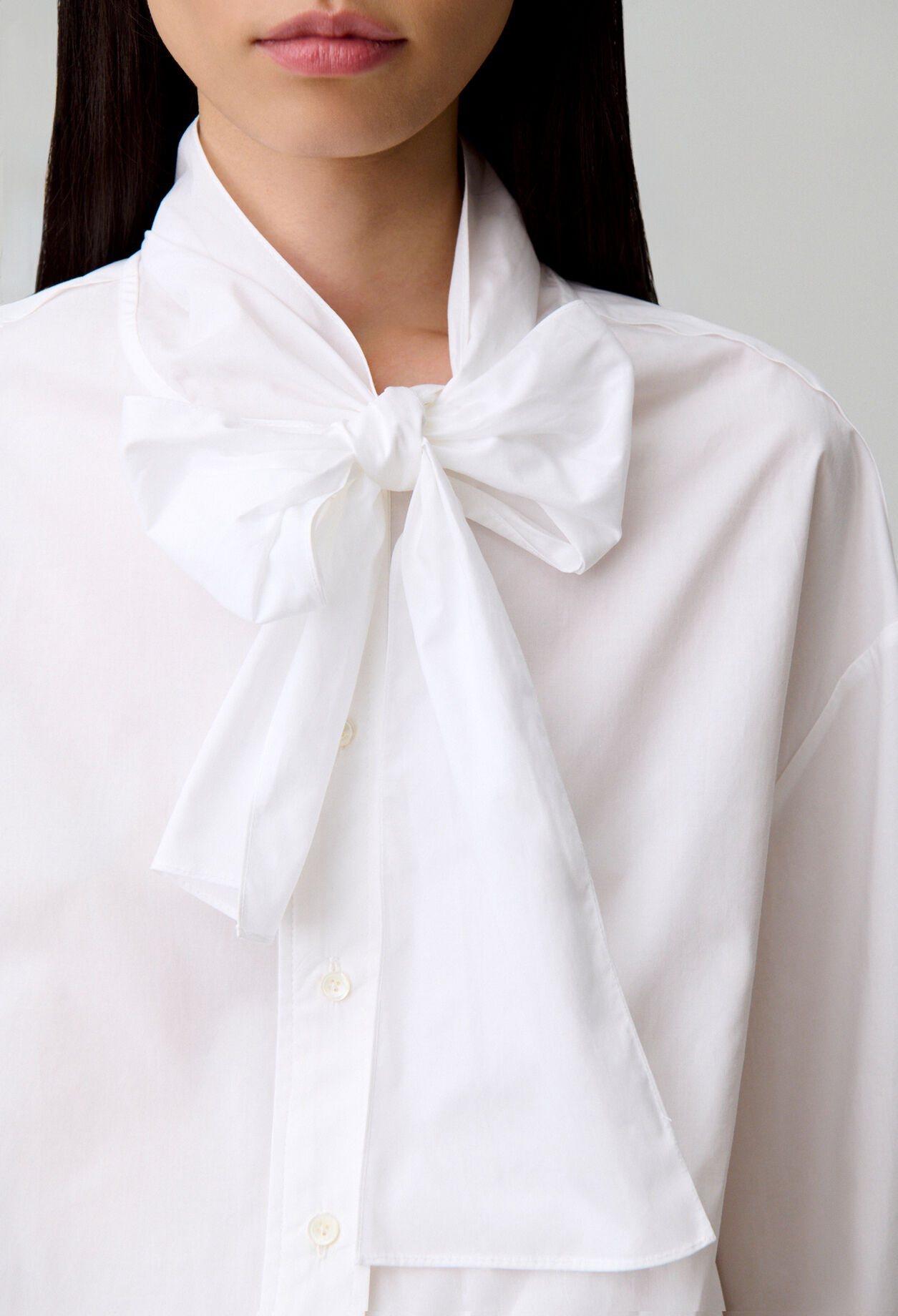 Camisa popel&iacute;n cuello lazada