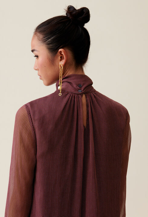 Vestido fluido con cuello lazo