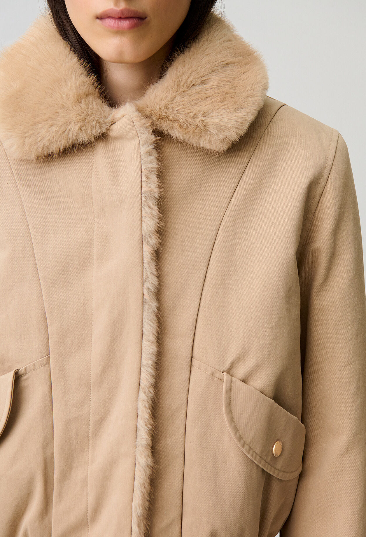 Parka corta de nylon reversible