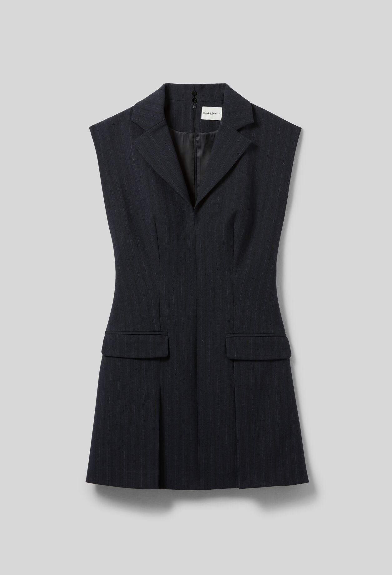 Vestido corto entallado plisado