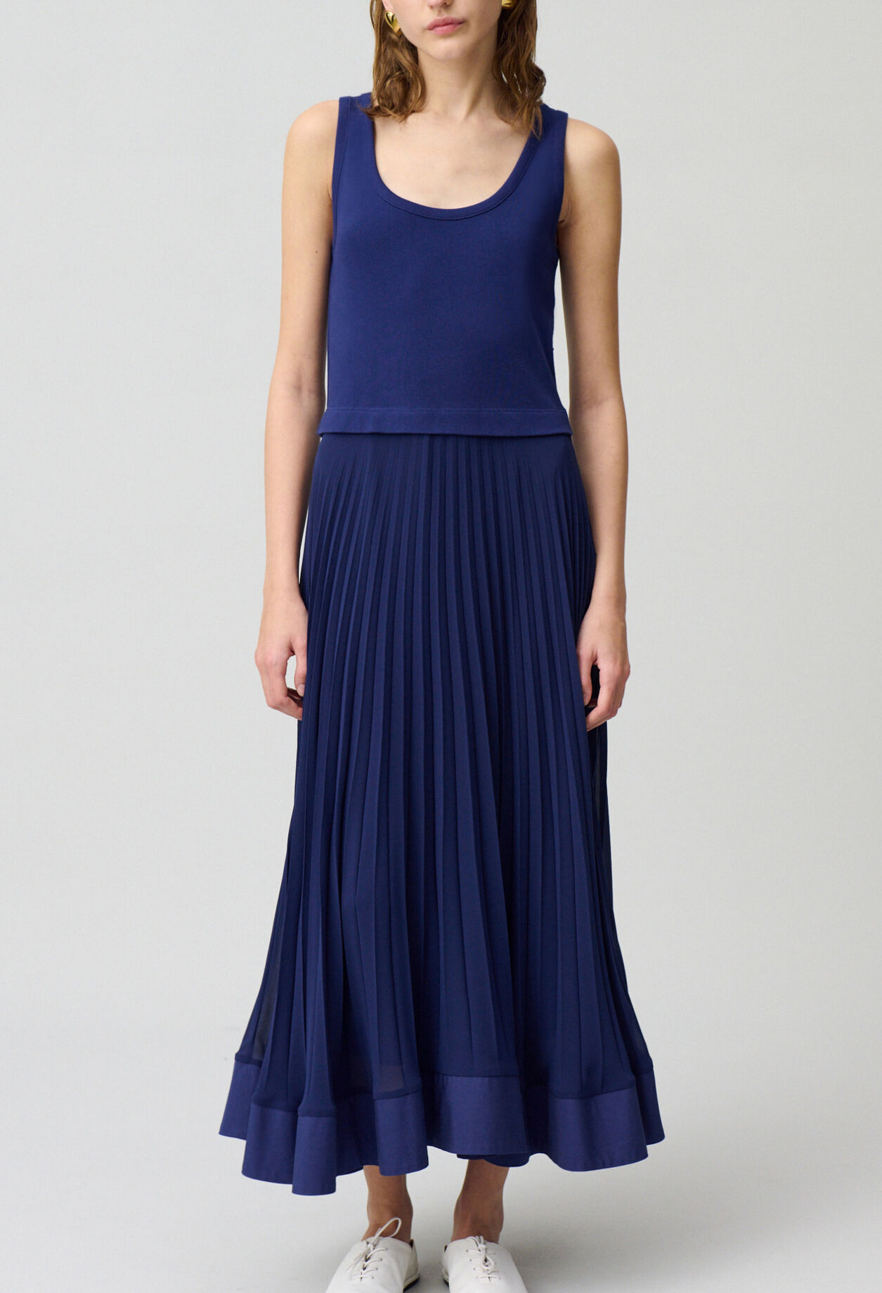 Vestido largo con trampantojo