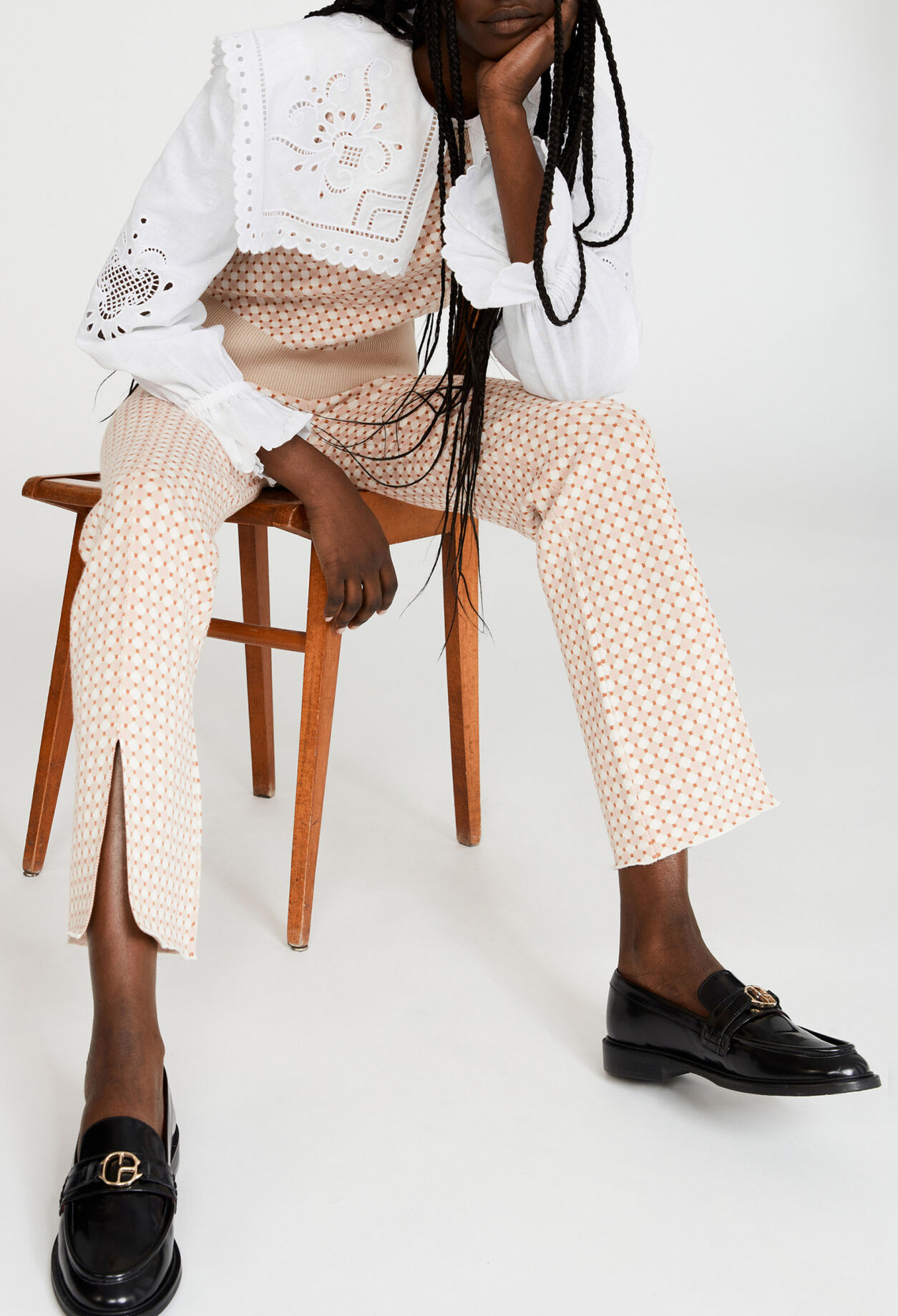 Pantalón de punto con motivos gráficos