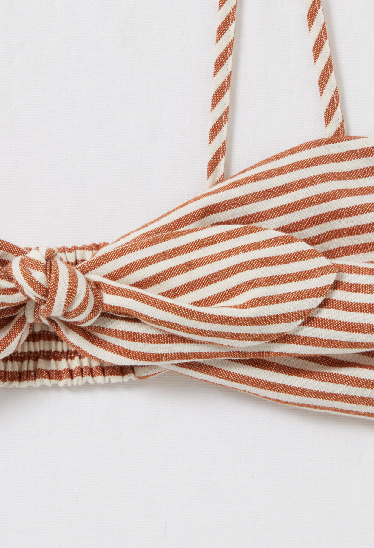 Top bandeau a rayas