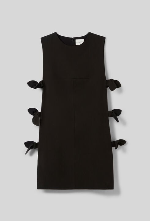 Vestido corto con lazos