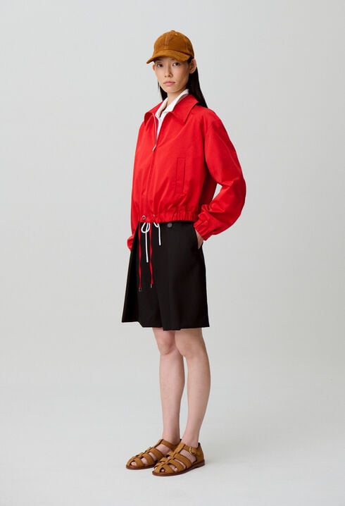 Cazadora corta satinada