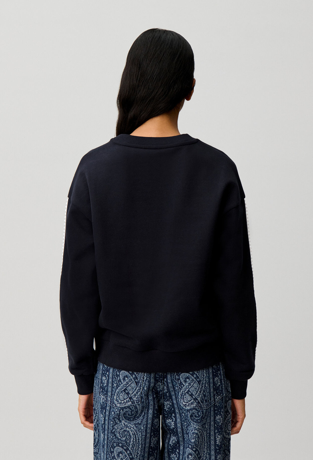 Sudadera algod&oacute;n org&aacute;nico bordado C