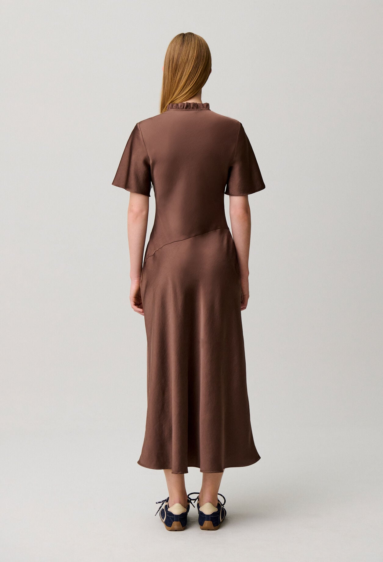 Vestido midi fluido