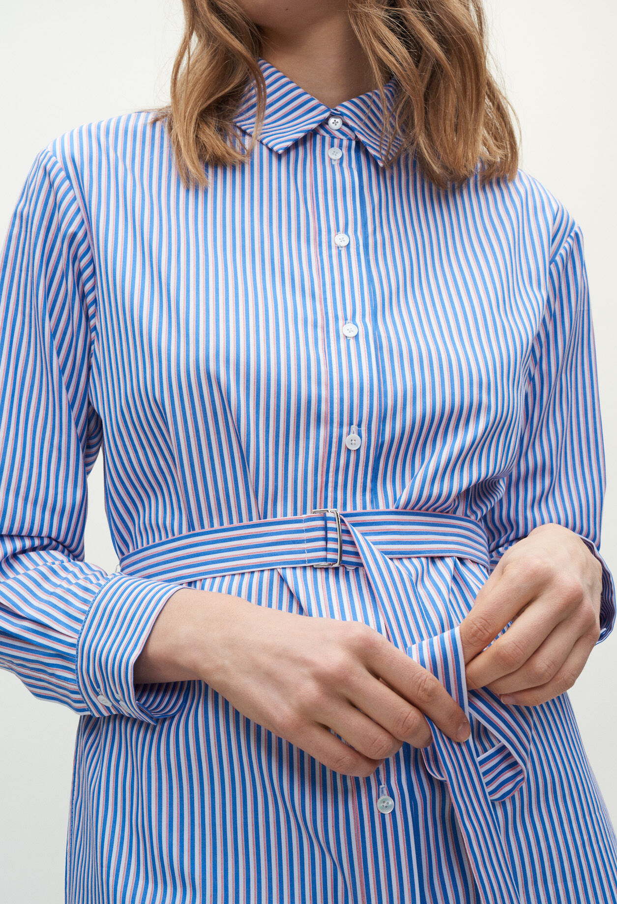 Camisa de rayas entallada