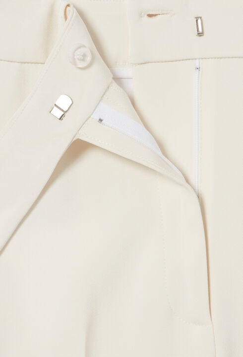 Pantalón de traje recto