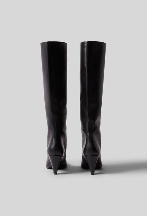 Botas altas de piel
