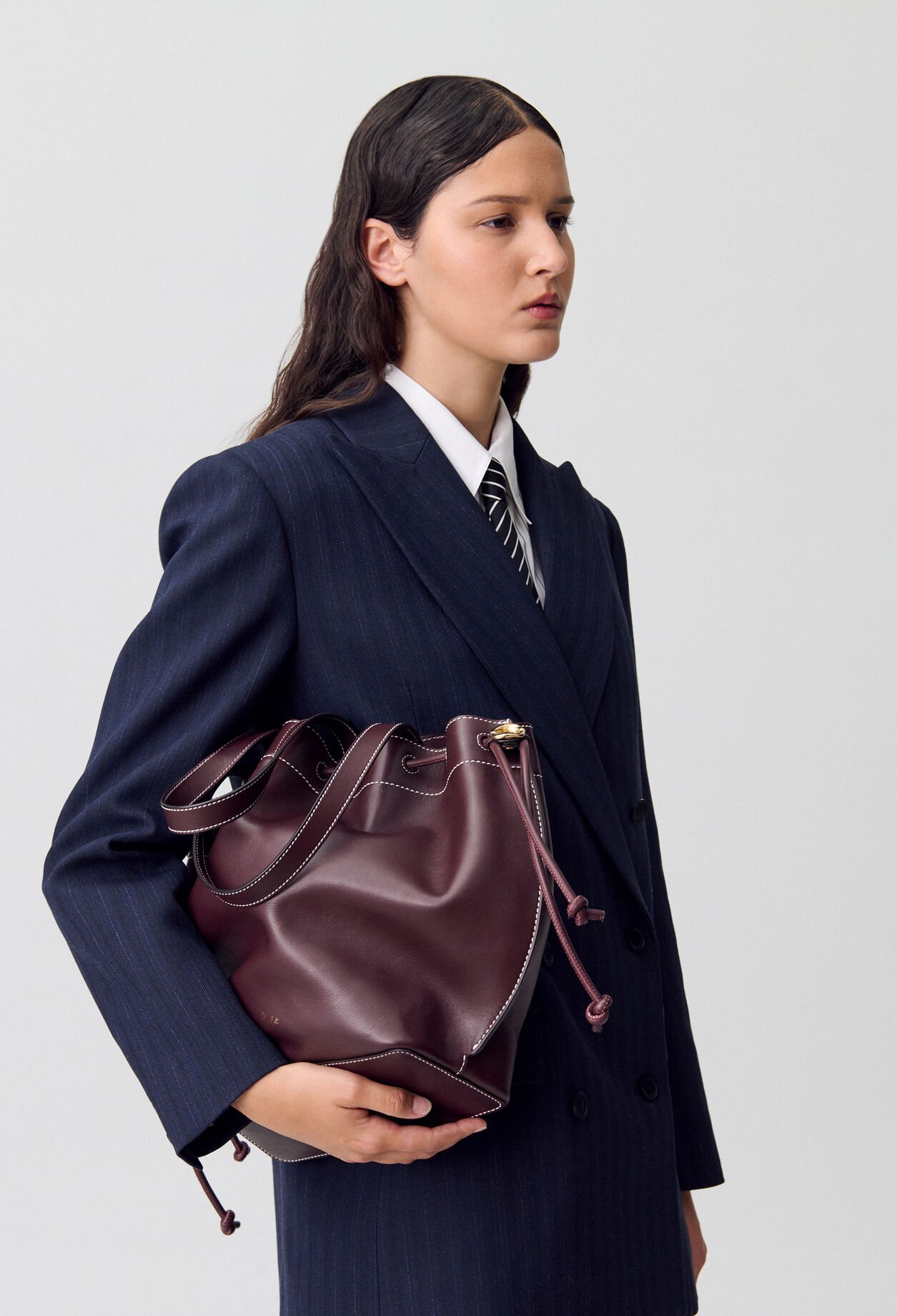 Bolso shopper de cuero liso