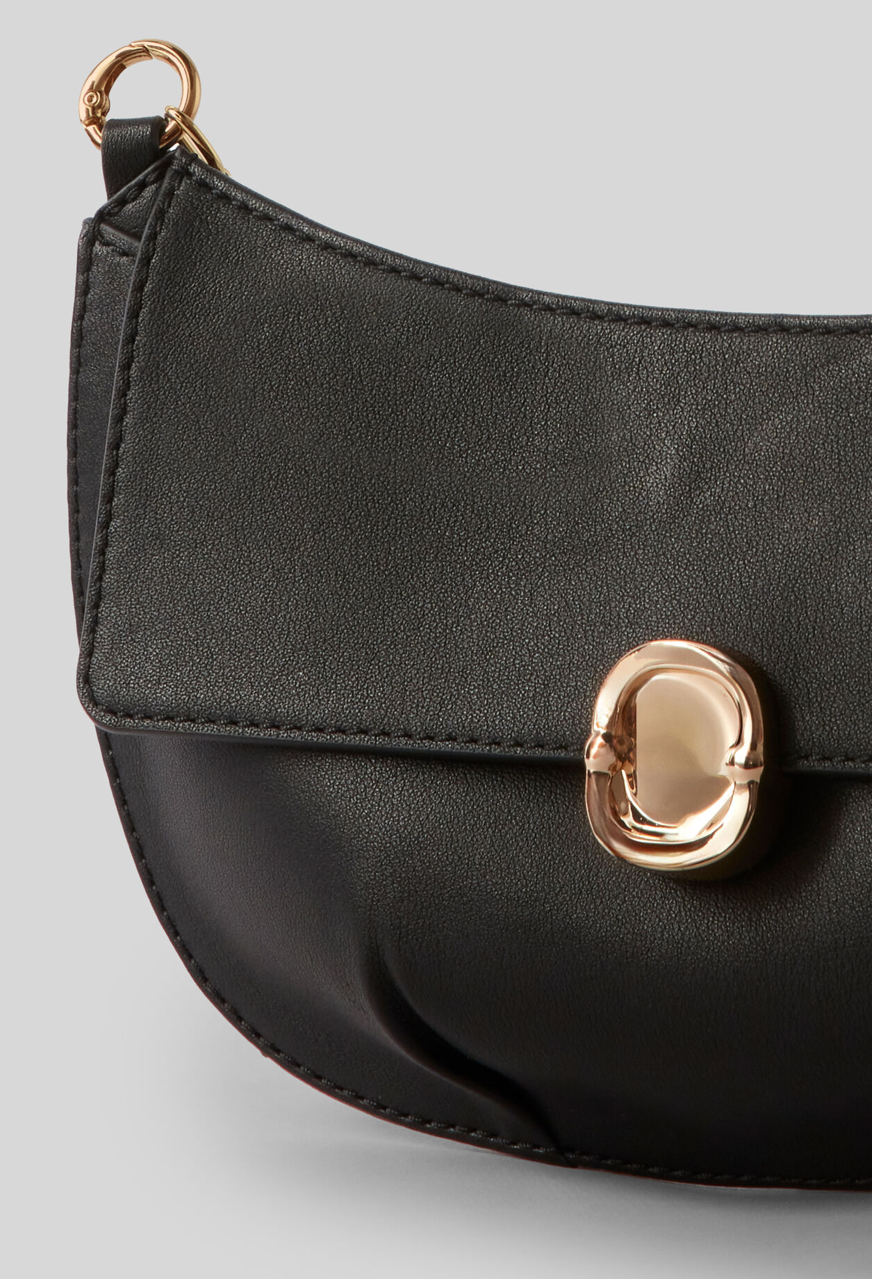 Bolso de cuero