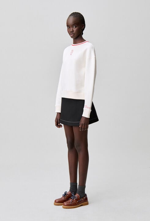 Sudadera cuello redondo bordado CP