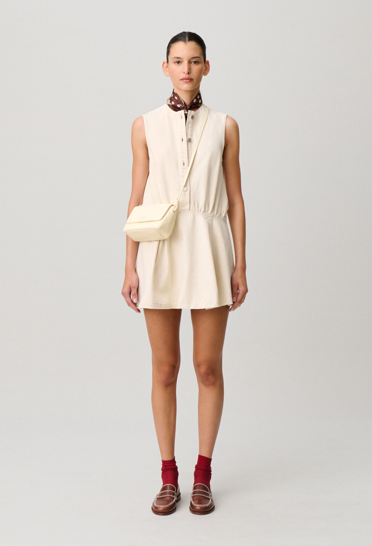Vestido denim claro evas&eacute;