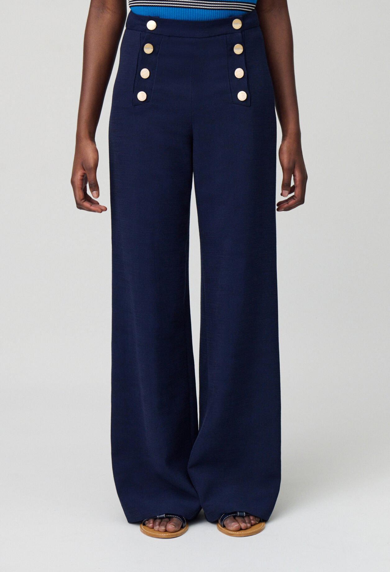 Pantalón con botones tipo pont