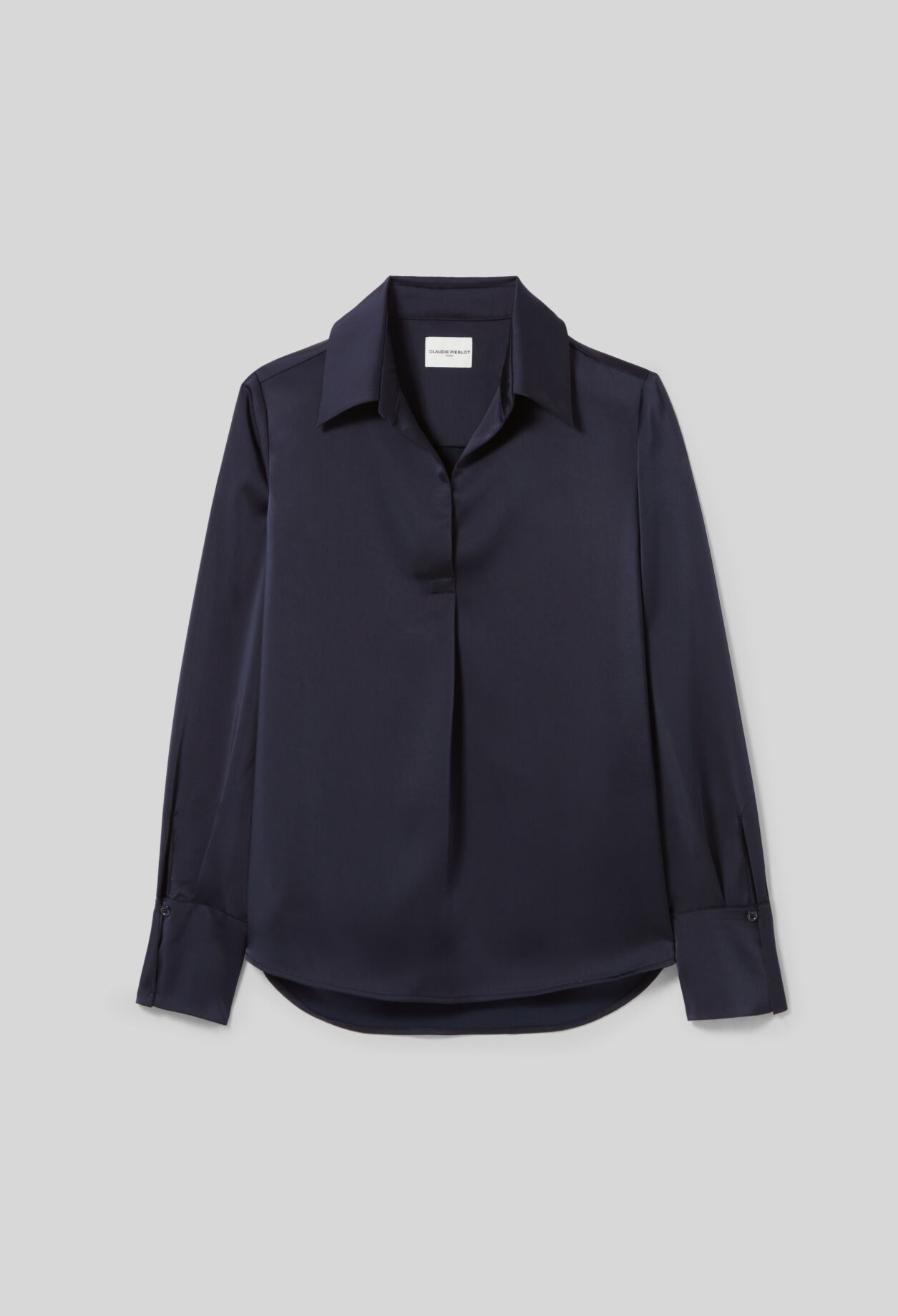 Blusa fluida clásica