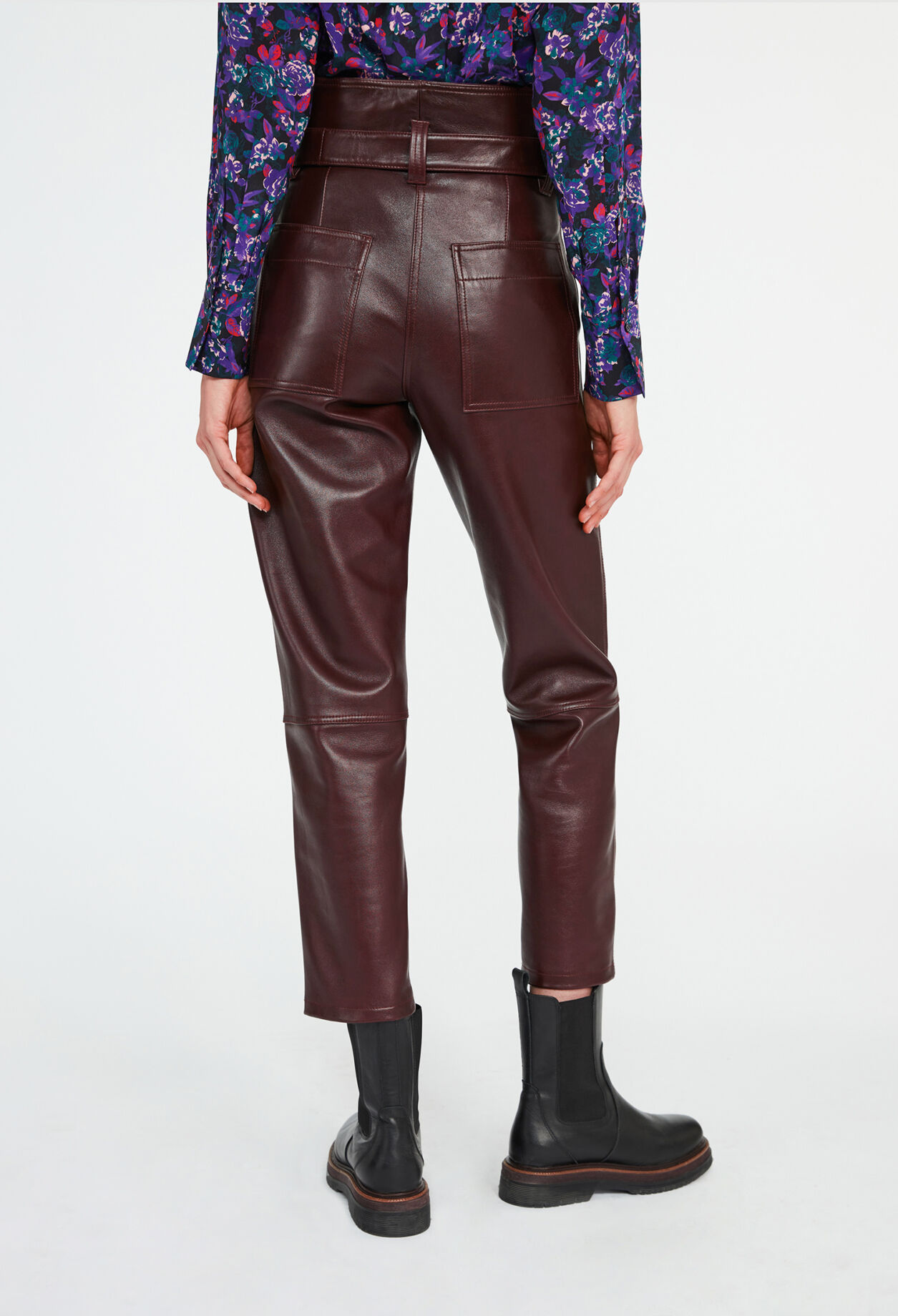 Pantalón cuero