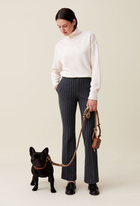Pantalón flare de rayas