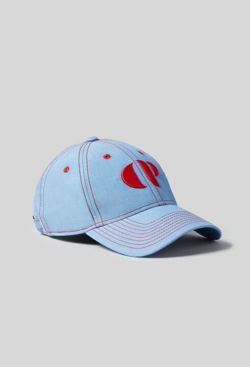 Gorra con monograma CP