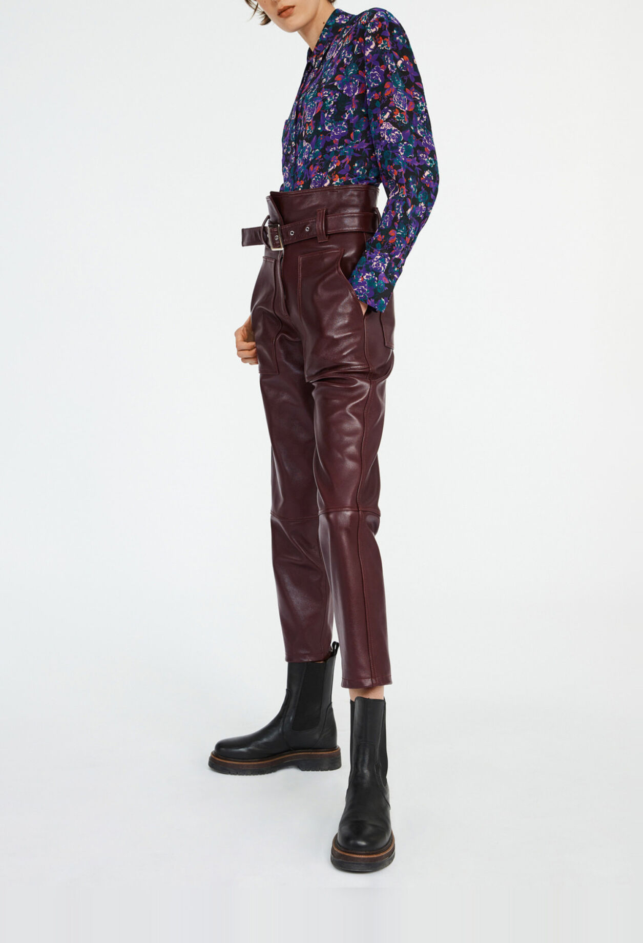 Pantalón cuero