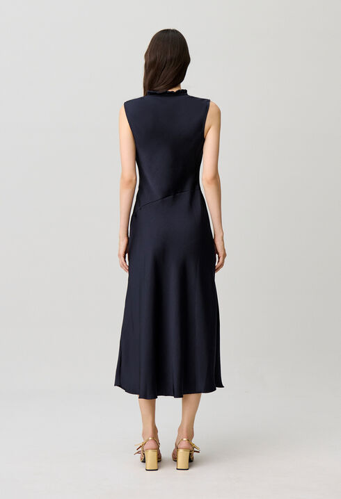 Vestido midi fluido