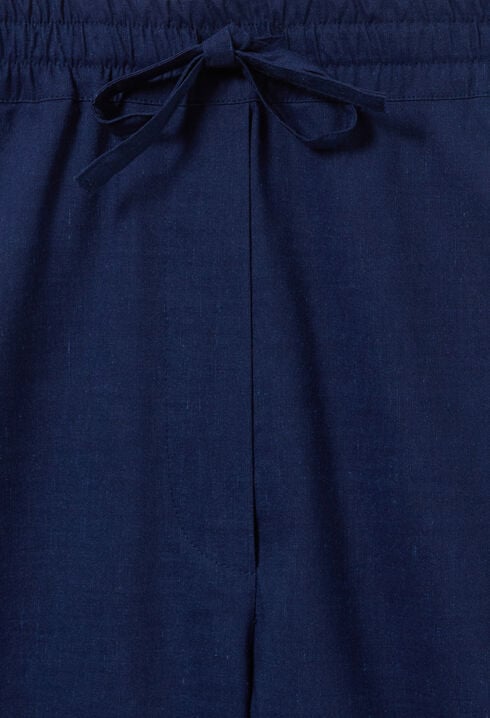 Pantalón ancho y ligero