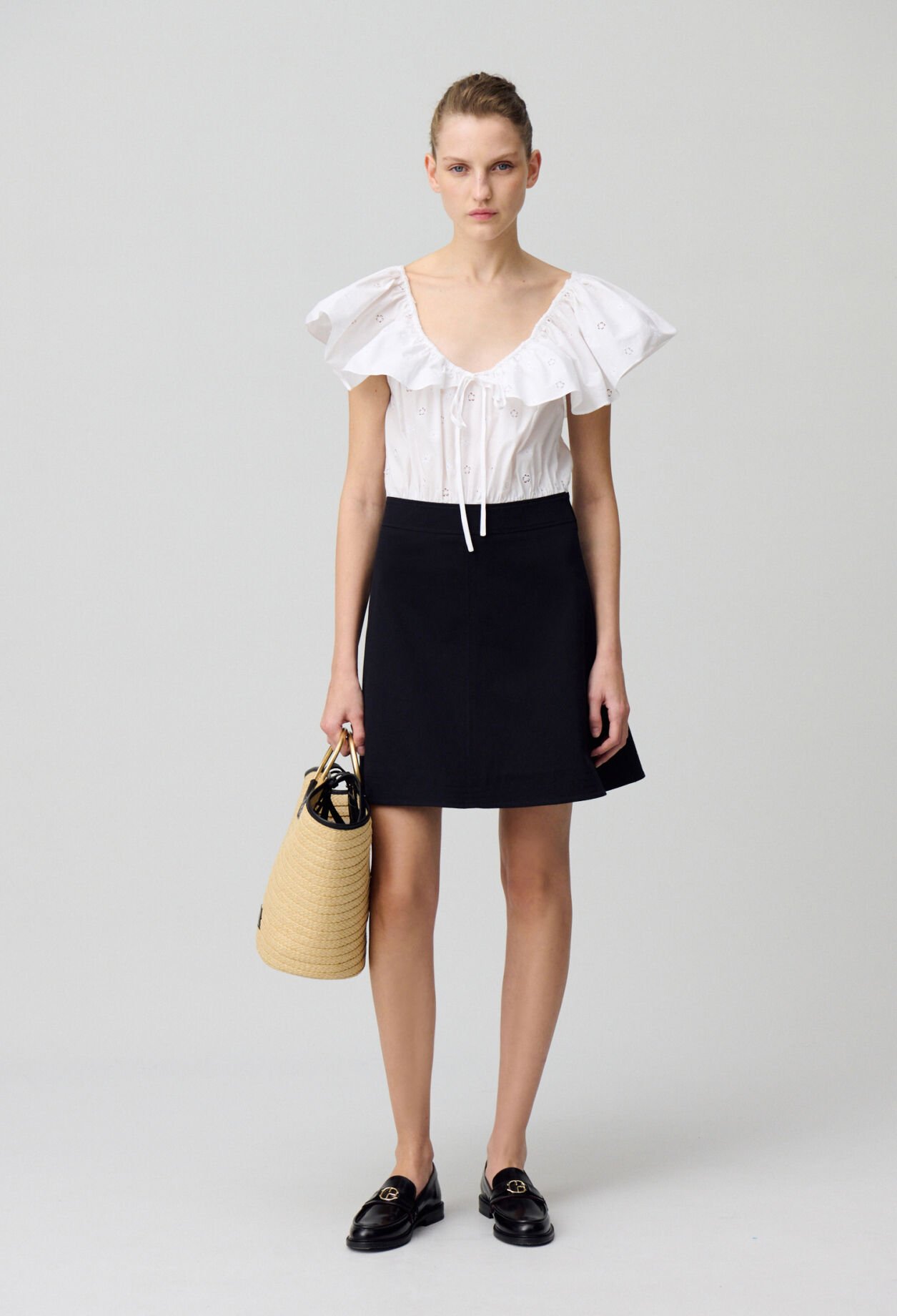Vestido corto de dos tejidos