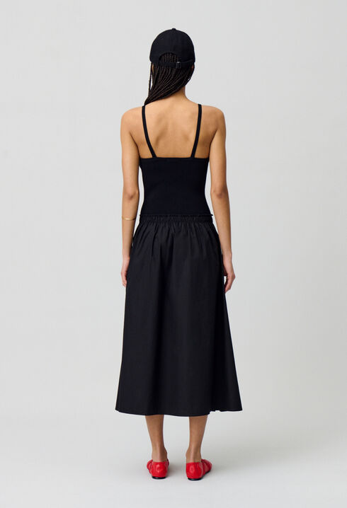 Vestido midi con cuerpo de punto