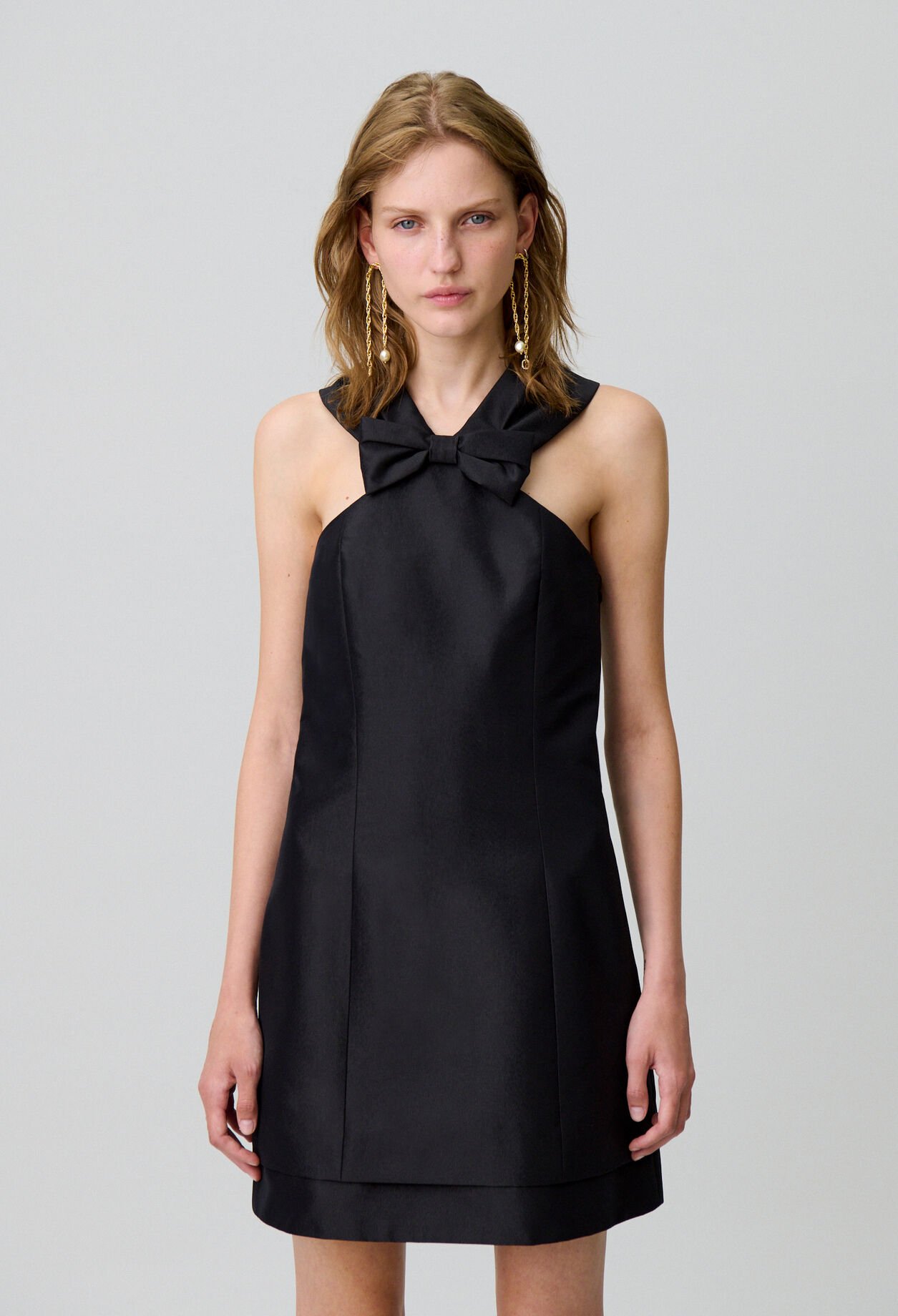 Vestido corto lazo
