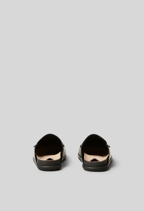 Mules de cuero liso