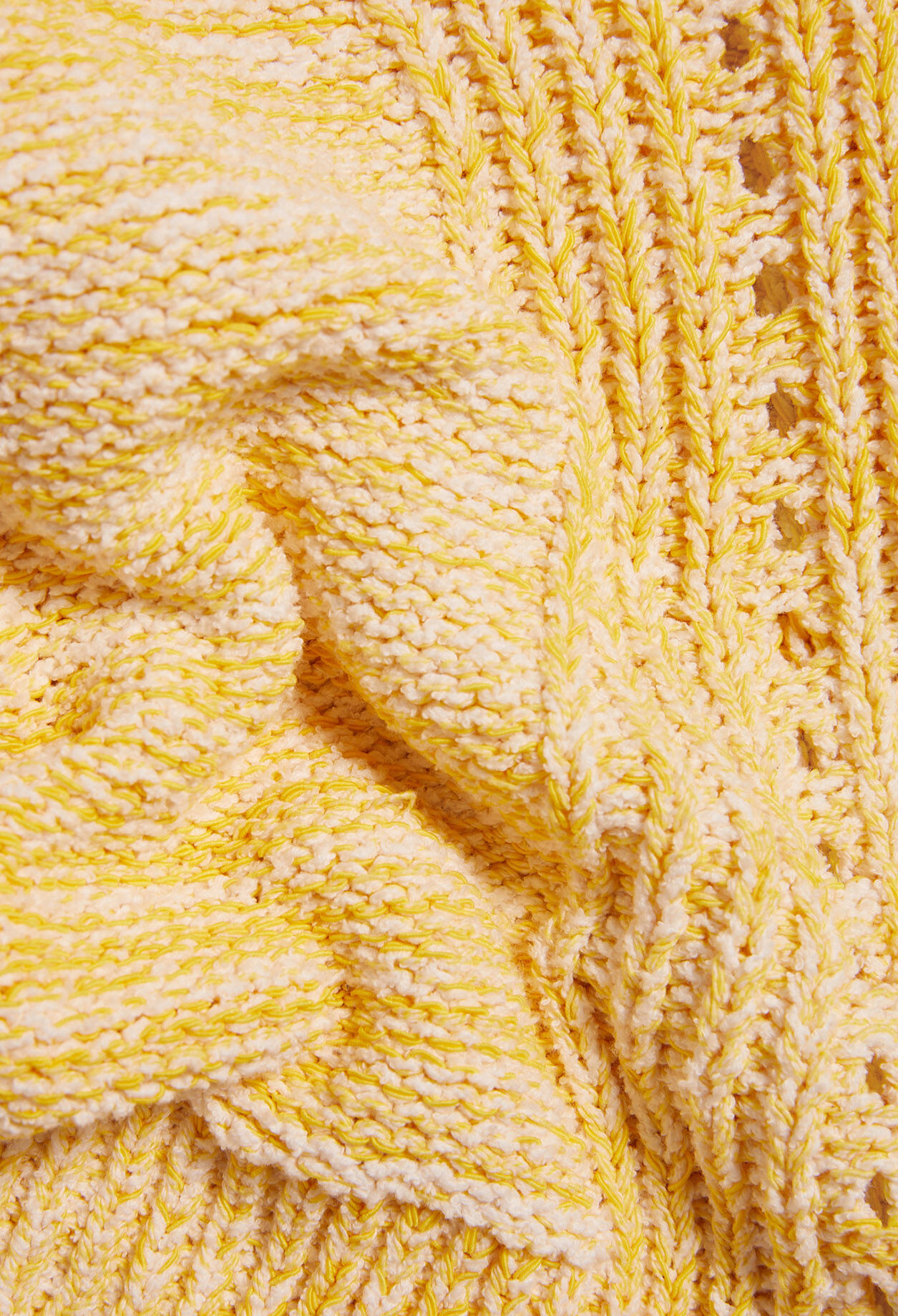 Jersey con detalles calados