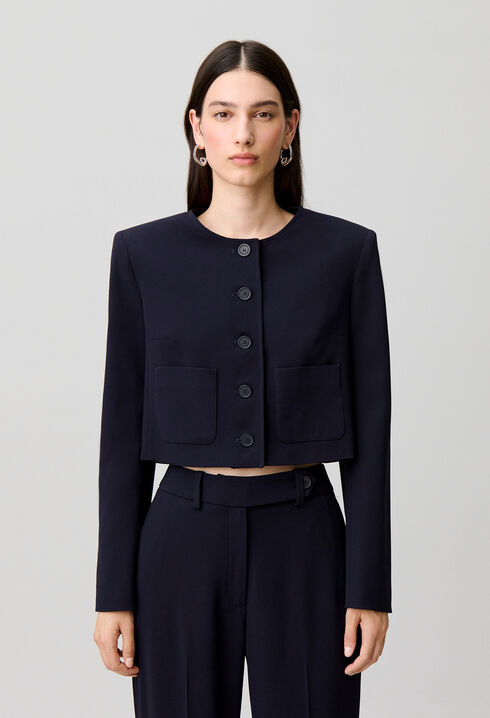 Chaqueta con cuello redondo