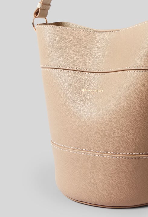 Bolso bombonera de piel granulada