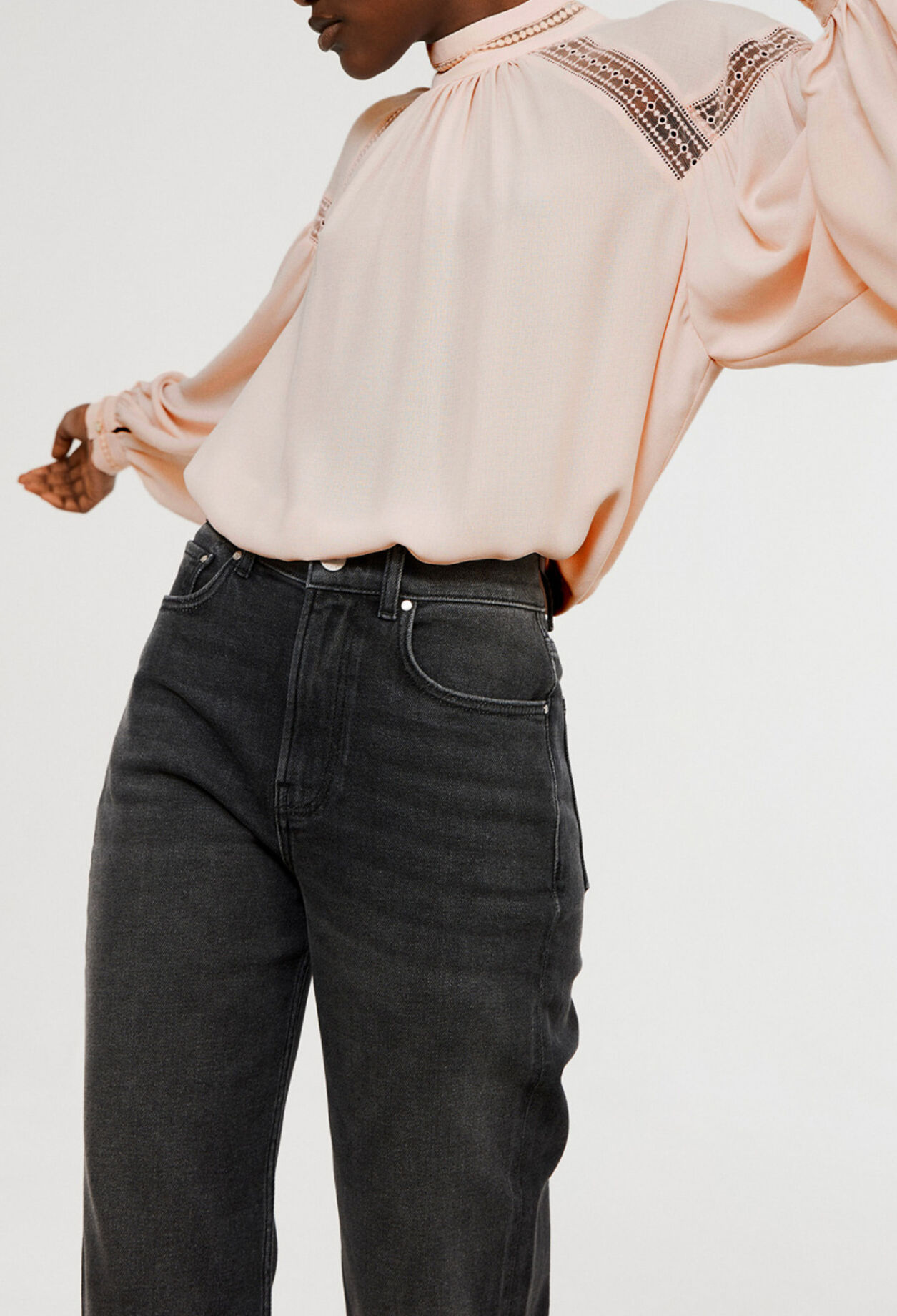 Blusa de encaje
