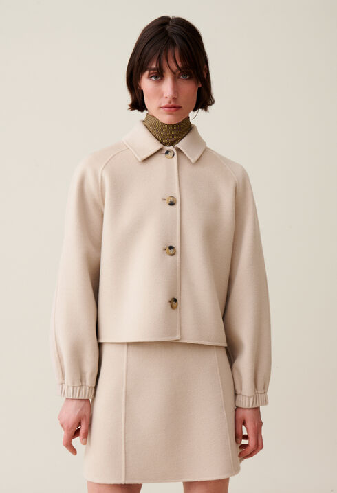 Chaqueta corta cuello camisa